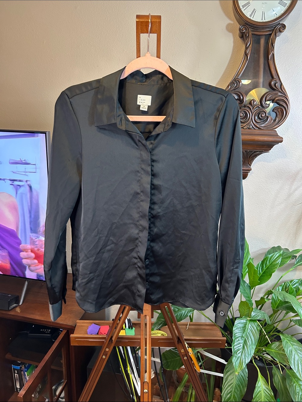 a new day Black Long-Sleeve Button-Up Satin Dress Shirt